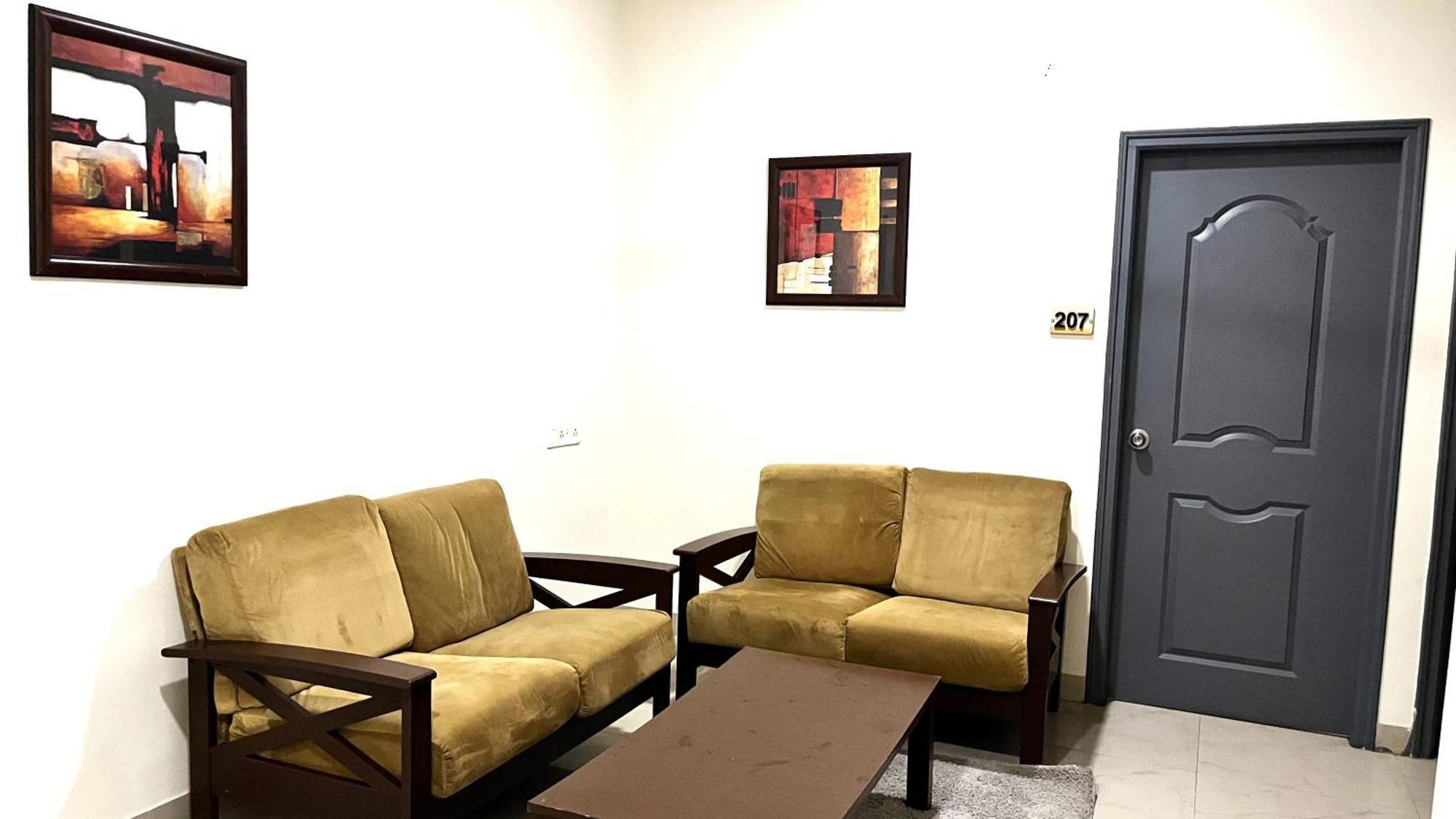 Athasri Hotel Hsr Layout Bangalore Buitenkant foto