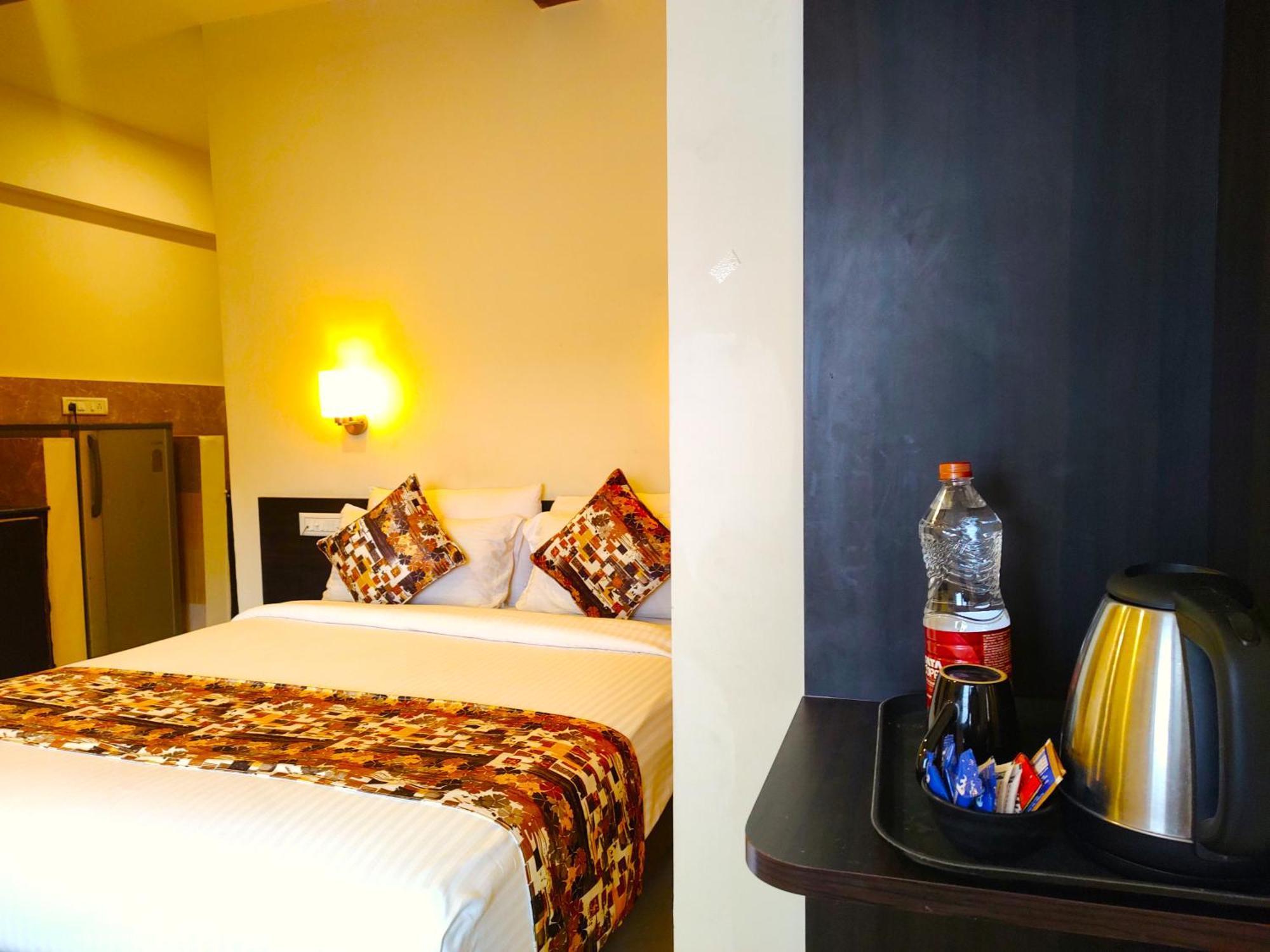 Athasri Hotel Hsr Layout Bangalore Buitenkant foto