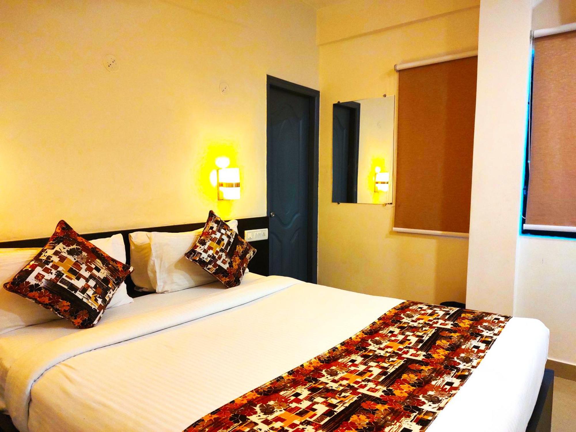 Athasri Hotel Hsr Layout Bangalore Buitenkant foto