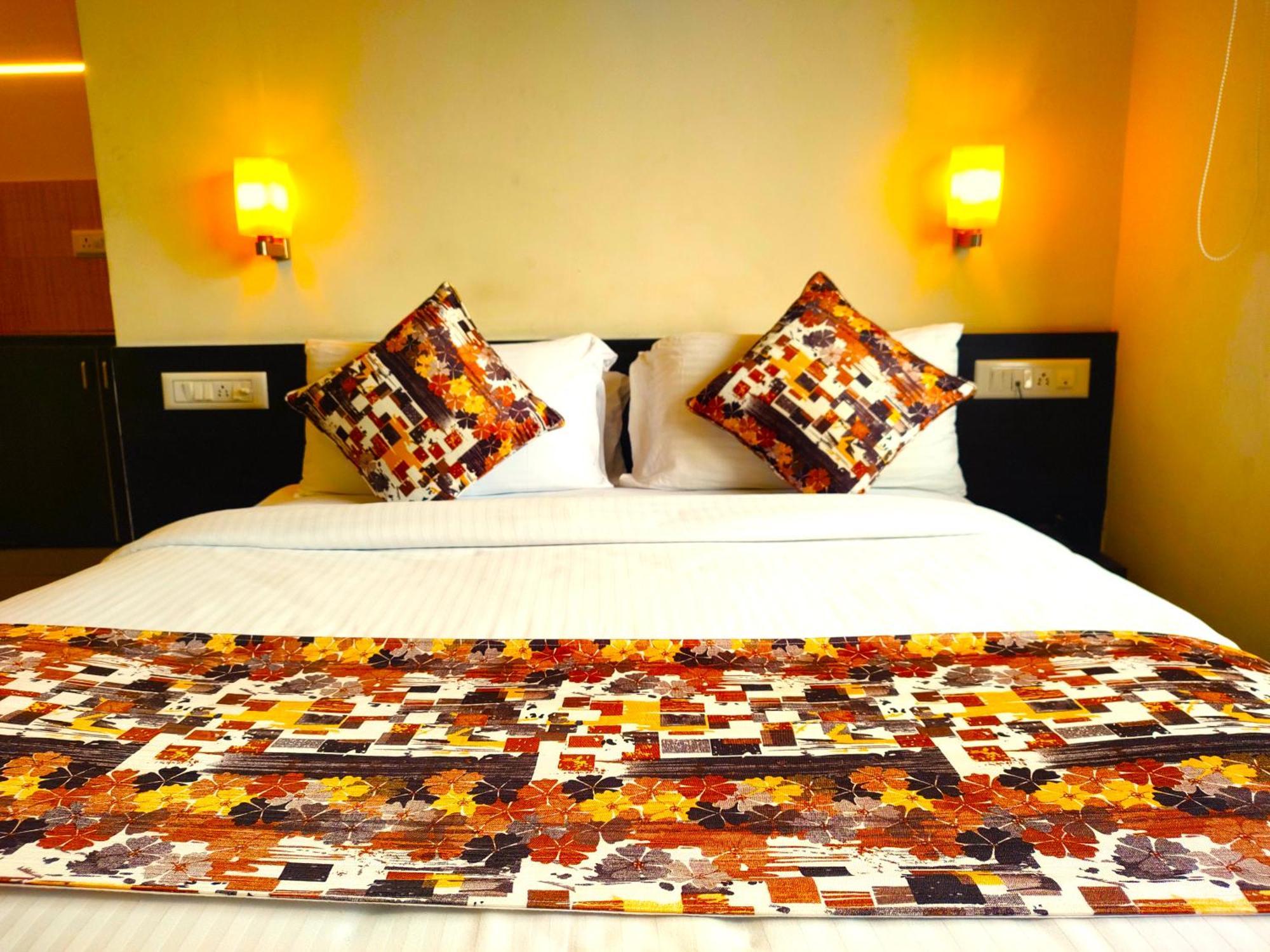 Athasri Hotel Hsr Layout Bangalore Buitenkant foto
