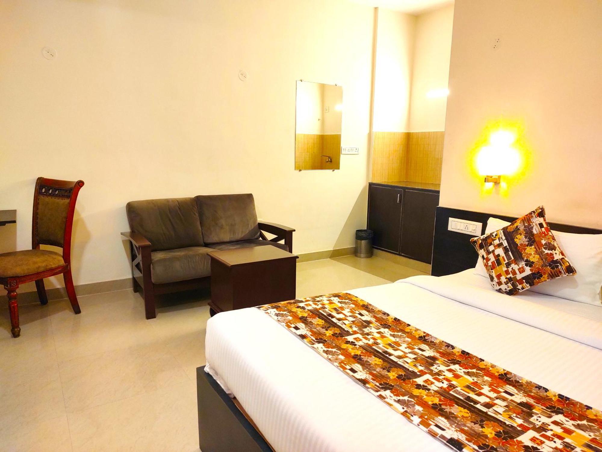 Athasri Hotel Hsr Layout Bangalore Buitenkant foto