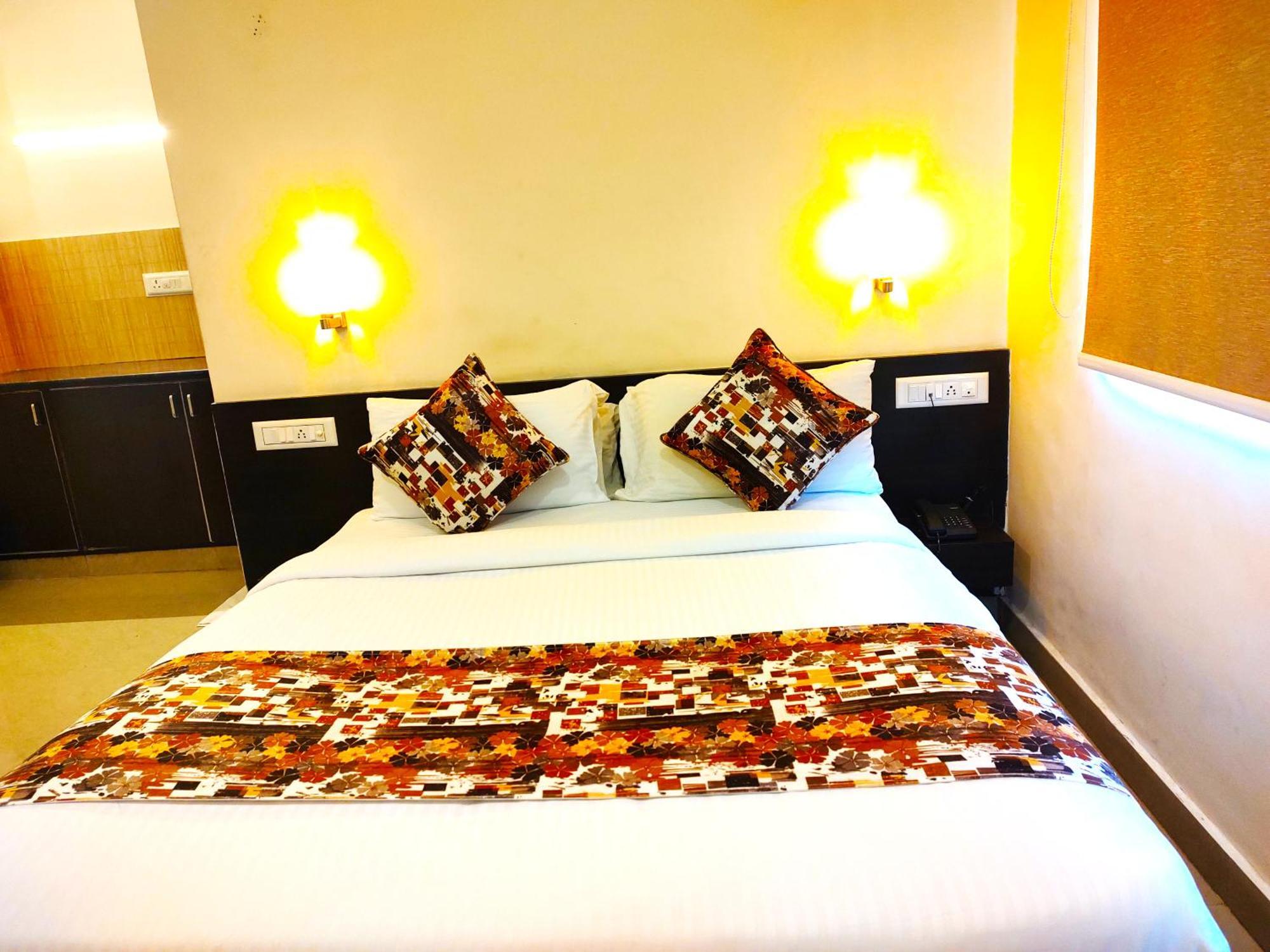 Athasri Hotel Hsr Layout Bangalore Buitenkant foto