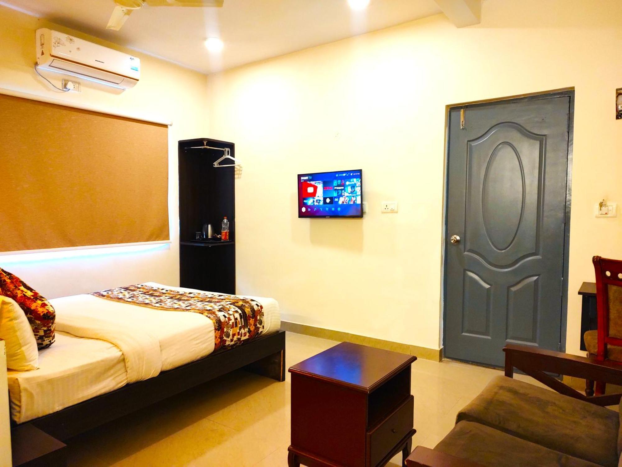 Athasri Hotel Hsr Layout Bangalore Buitenkant foto