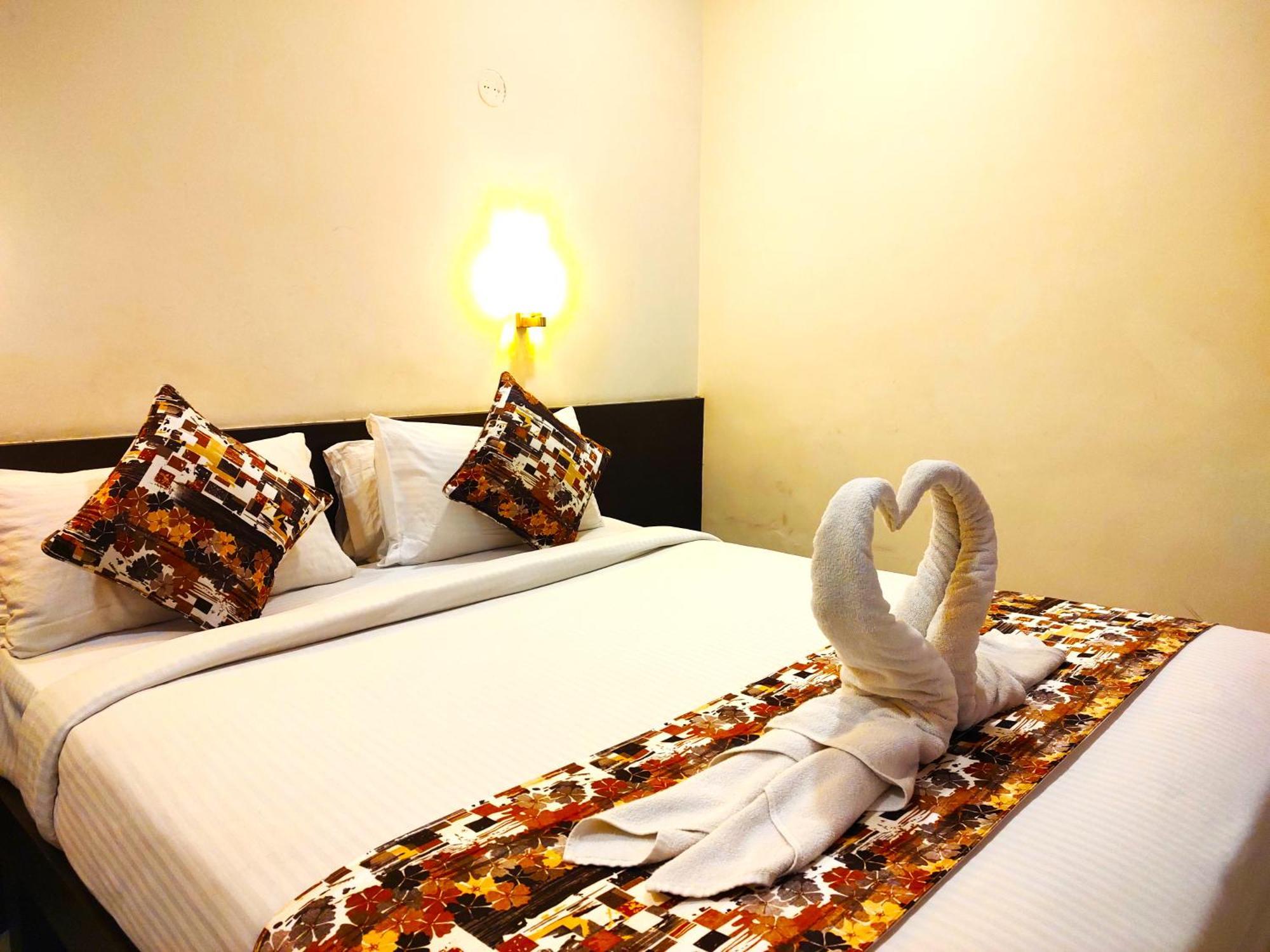 Athasri Hotel Hsr Layout Bangalore Buitenkant foto